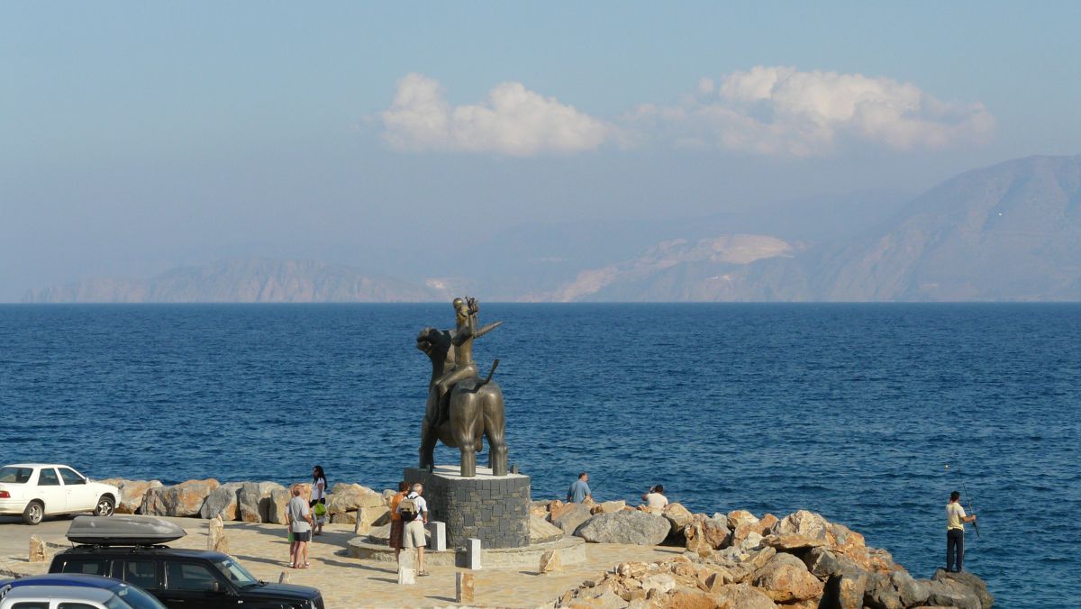 Im Hafen von Agios Nikolaos 